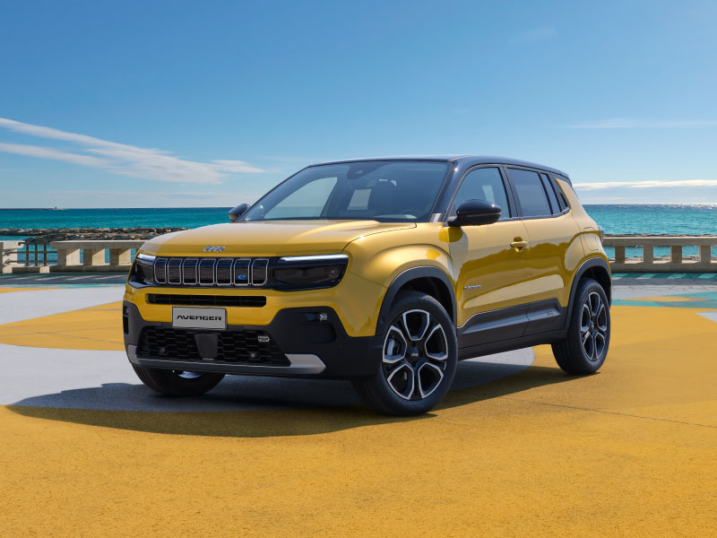 A espera terminou: estão abertas as encomendas para o novo Jeep® Avenger, o primeiro SUV totalmente elétrico da marca 