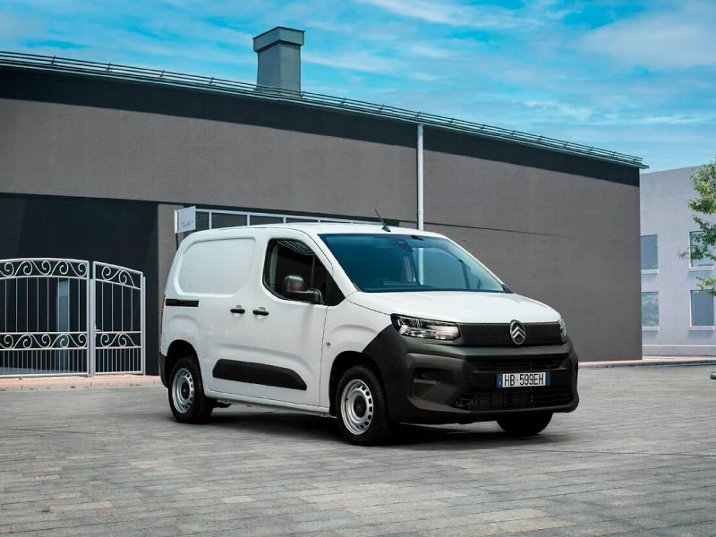 Citroën Berlingo Van First estreia-se mundialmente no IAA Transportation 2026. 