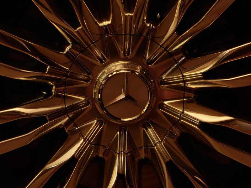 Mercedes-Benz volta a ser a marca de automóveis de luxo mais valiosa do mundo
