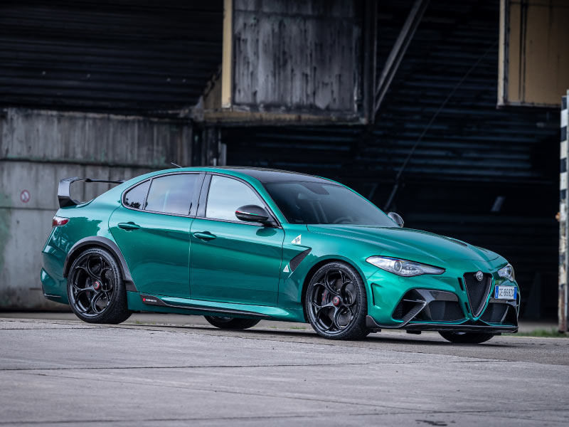 Alfa Romeo Giulia triunfa na Alemanha no âmbito da votação  SPORT AUTO AWARD 2021 